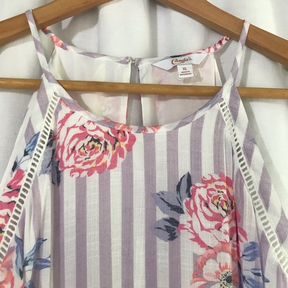 4 for $35 🍄 Candies Floral High Neck Handkerchief Hem Dress - Picture 5 of 12